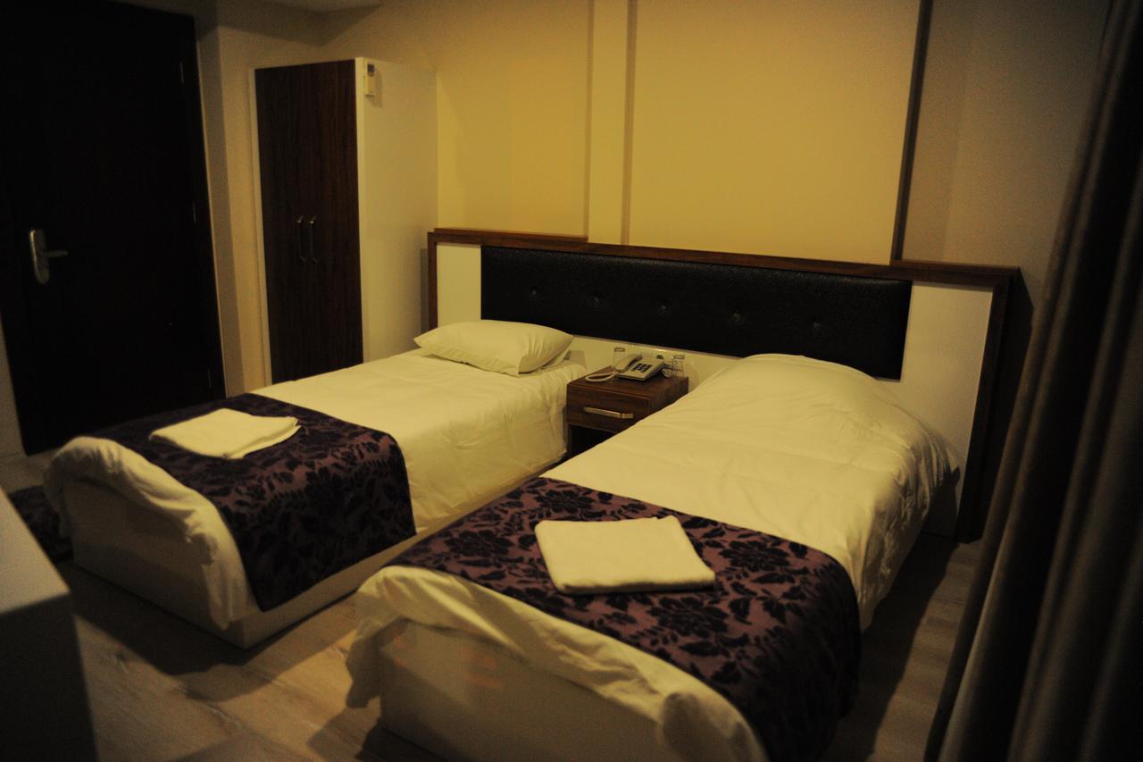 Maykon Hotel Civril  Zimmer foto