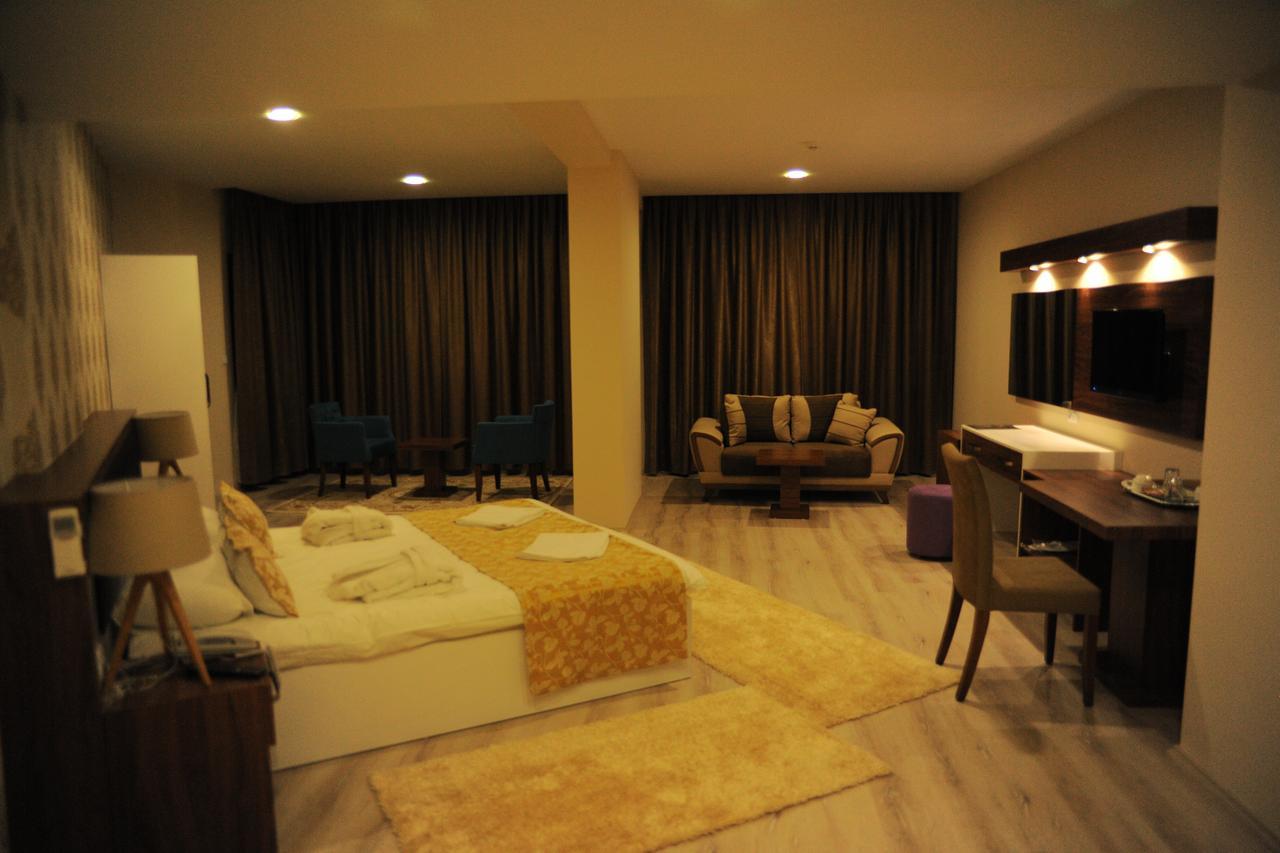 Maykon Hotel Civril  Zimmer foto